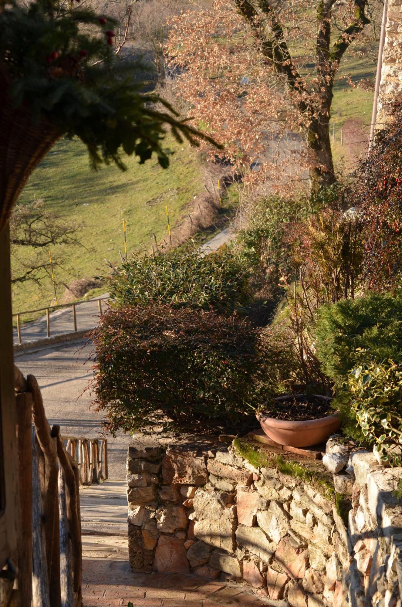 Agriturismo Pettino Campello sul Clitunno Exteriör bild